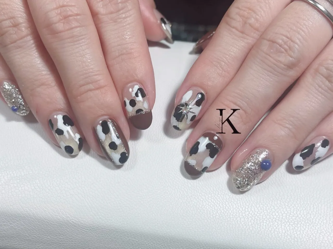 【新小岩】牛柄 【KLARIZZEパラジェル登録サロン】