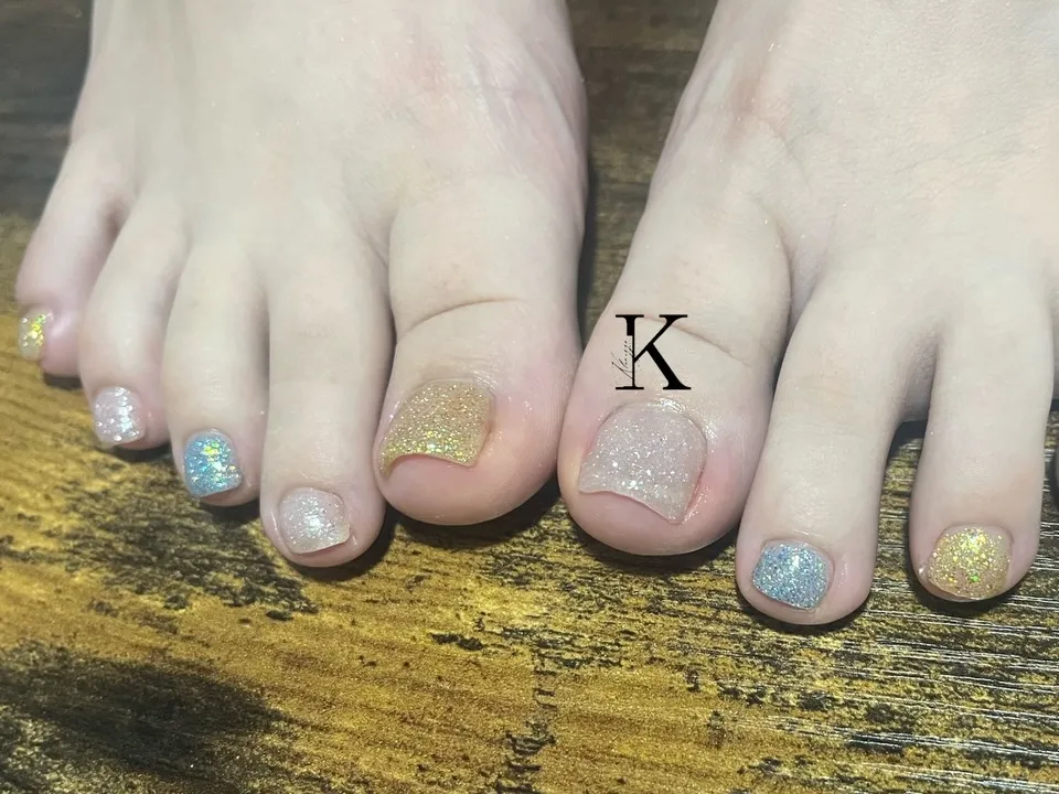 【新小岩】 キラキラフットネイル【KLARIZZEパラジェル...